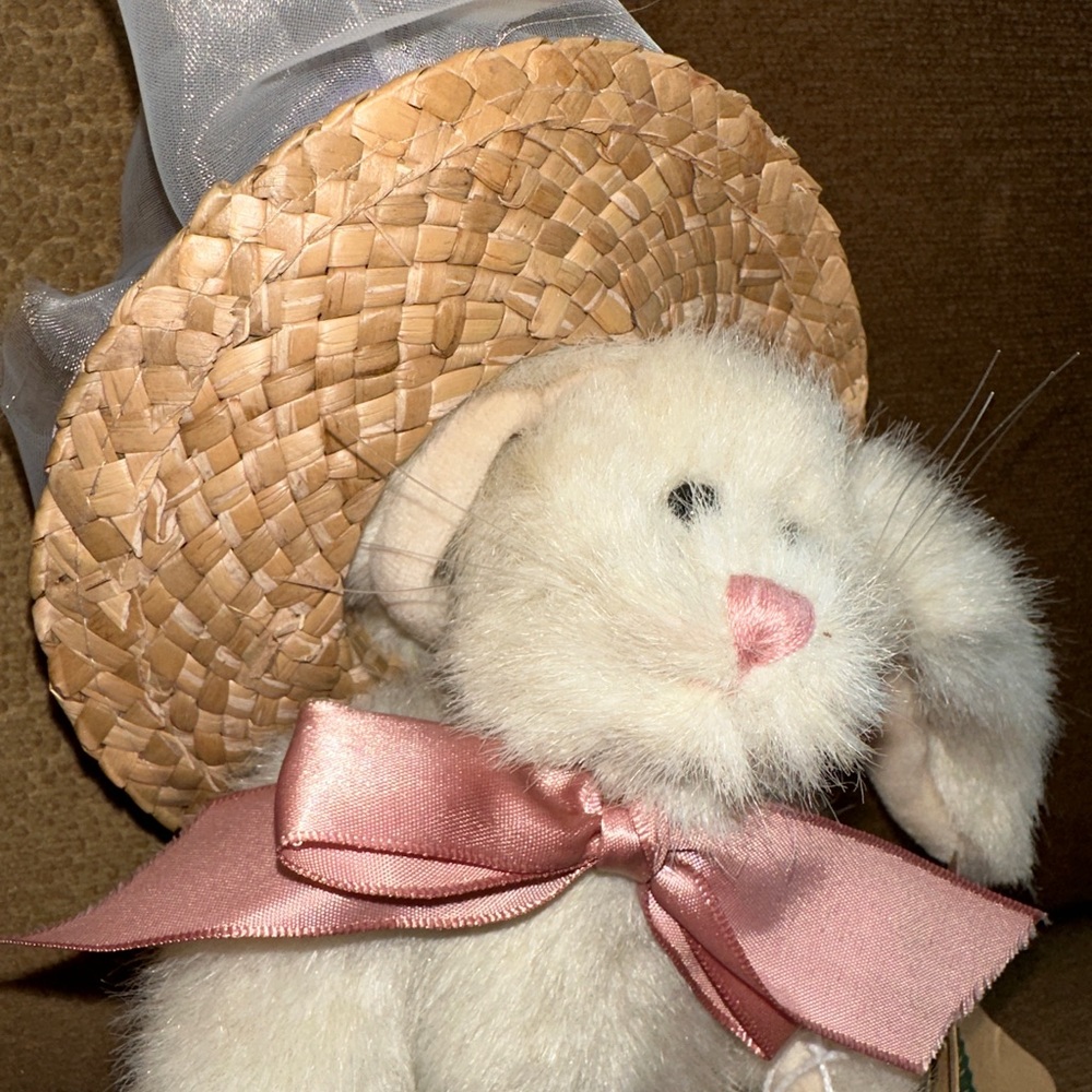 Boyds Bears Investment Collectables Rabbit Giselle De La Fleur Jointed Posable - Picture 3 of 12